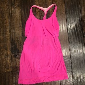 Lulu lemon hot pink tank top. Size 6